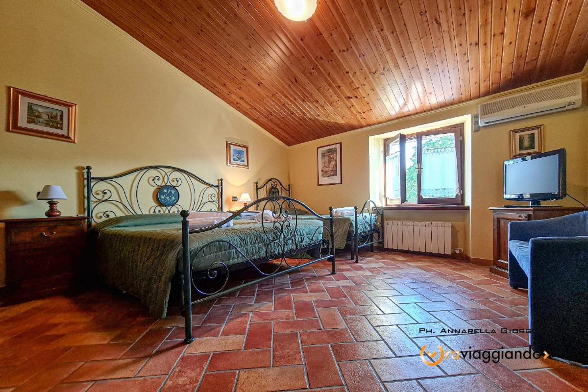 Locanda Del Castello Frontone Extérieur photo